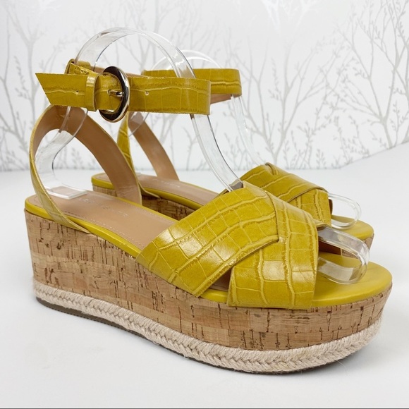 MARC FISHER Carlin 2 Golden Mustard Faux Croc Wedge Platform Sandal NWOB - Picture 9 of 9